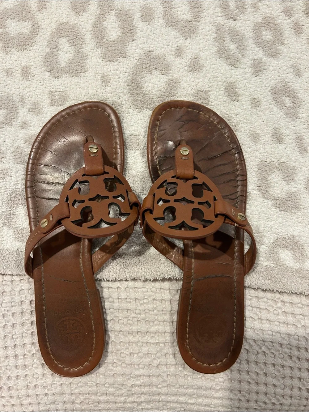 Tory Burch signature logo